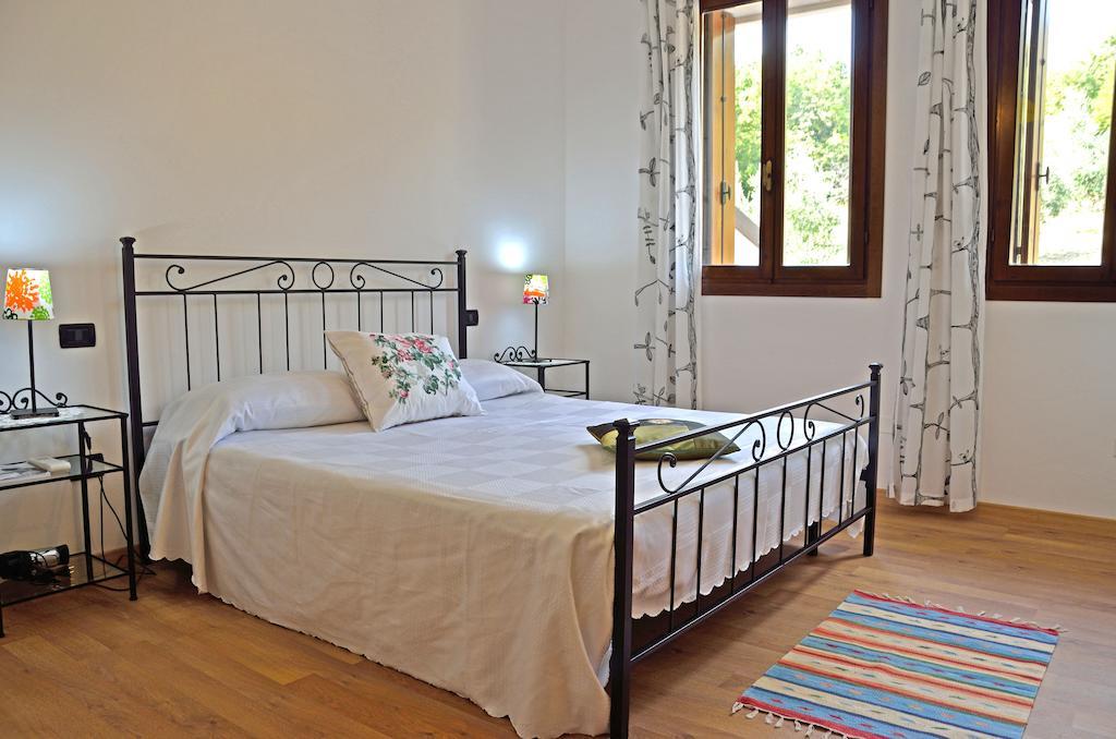Paglia E Fieno Bed & Breakfast Villaga Oda fotoğraf