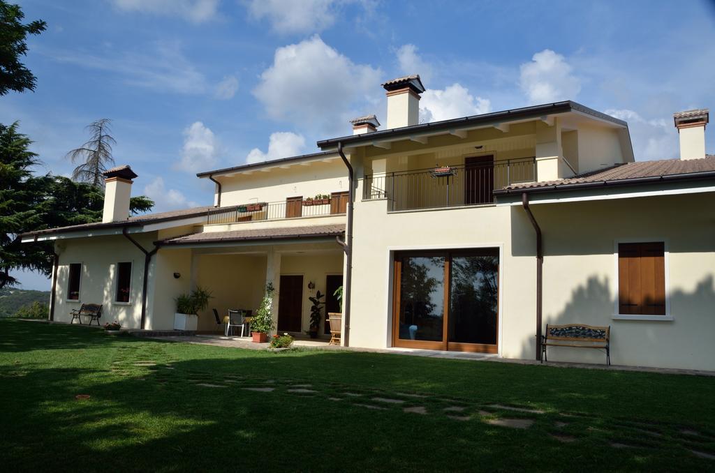 Paglia E Fieno Bed & Breakfast Villaga Dış mekan fotoğraf