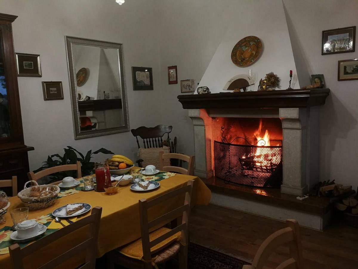 Paglia E Fieno Bed & Breakfast Villaga Dış mekan fotoğraf
